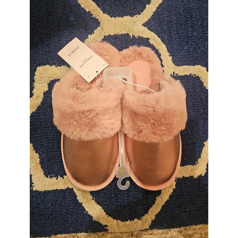 Auden Slippers Metallic Pink Faux Fur Slip On Size Small 5/6 Brand New‎ W Tags